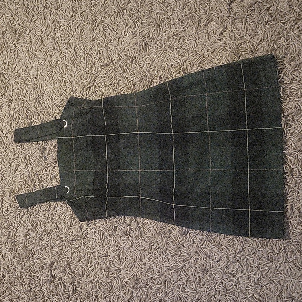 Women's Forever 21 plaid mini dress. Size S. Zippered back.